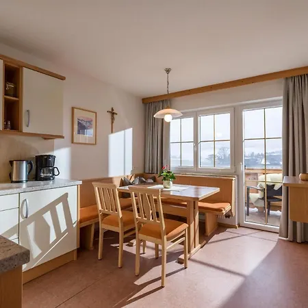 Schusterhof Guest house