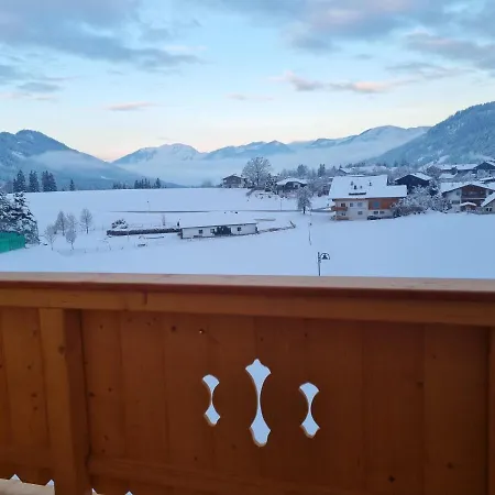 Schusterhof Guest house *